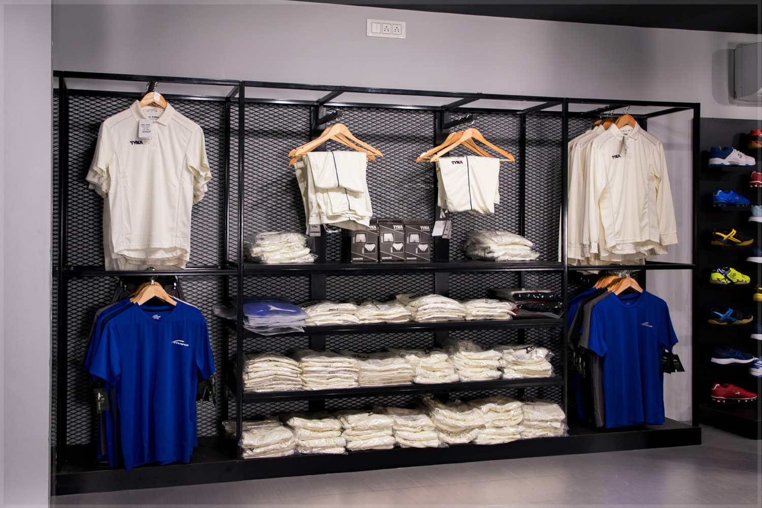 Sportsal, Alwarpet, interior detail 2